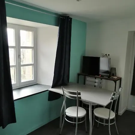 Chez Fabrice Nocleg ze śniadaniem Le Pertuis